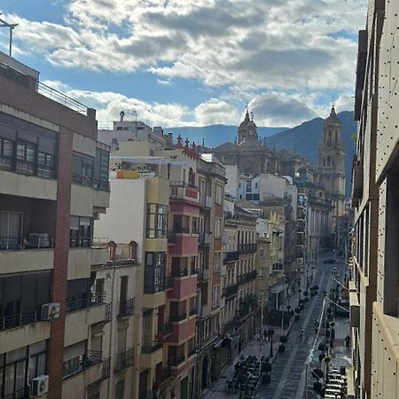 Centro Catedral Carrera 27, 1 Plaza De Aparcamiento Y Netflix Gratis Apartment Jaén Екстериор снимка